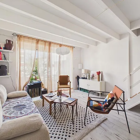 Maison Proche Gare, Et Port De Pour 4 Сasa de vacaciones